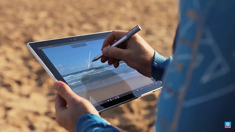 Photo of Видео: Qualcomm рассказывает о преимуществах ARM-базированных Windows-ноутбуков»