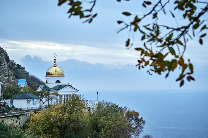 Севастополь: сезон, межсезонье и «несезон»