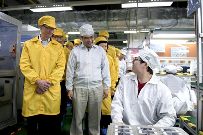 Photo of Foxconn построит завод по производству дисплеев в США