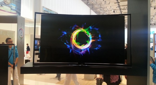 Photo of Samsung: до массовости OLED-телевизоров должно пройти 3-4 года
