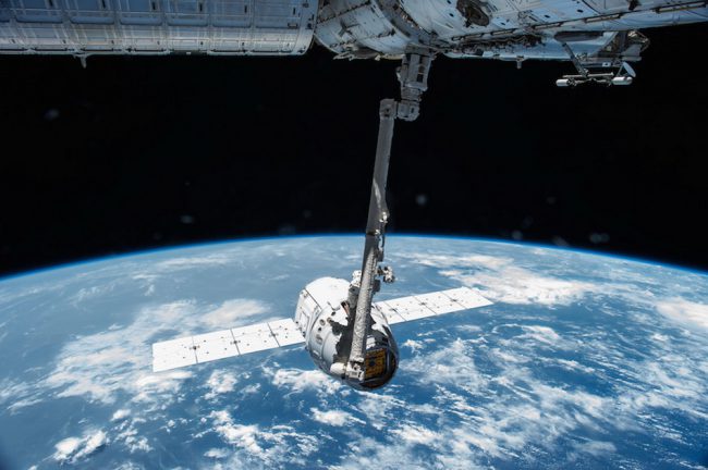 Photo of На МКС отправили прототип уборщика космического мусора