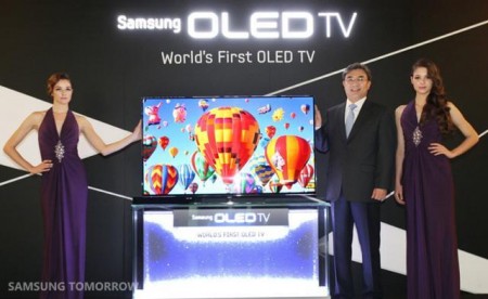 Photo of Samsung запускает в продажу 55-дюймовые OLED TV