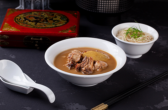Куриный суп: три рецепта в азиатском стиле