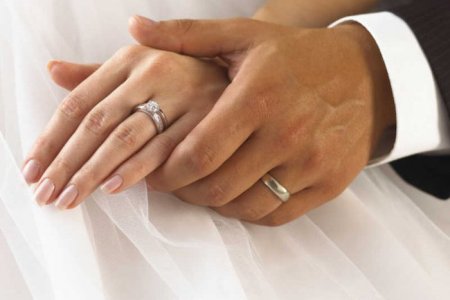 Photo of Брак уменьшает риск умереть от рака кожи