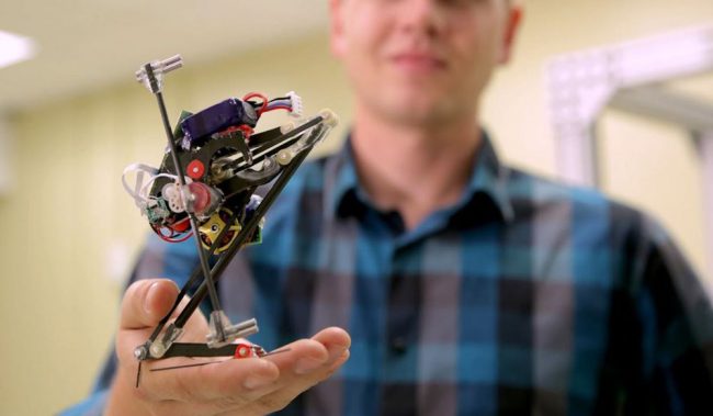 Photo of Сотрудники Калифорнийского университета разработали робота-паркурщика