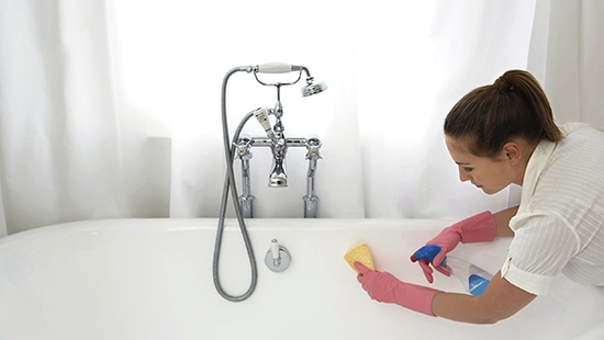 Photo of Как отбелить ванну в домашних условиях: основные способы чистки чугунных, акриловых и эмалевых покрытий