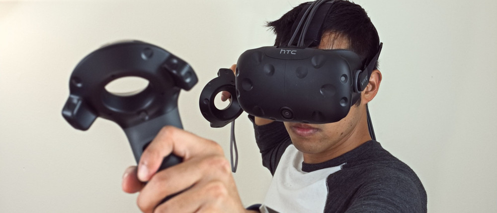 Photo of HTC объявила дату анонса новой версии шлема виртуальной реальности Vive