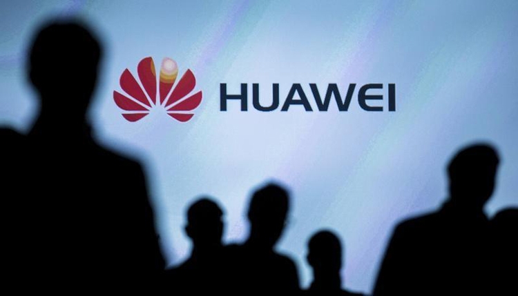 Photo of Huawei создала прототип складного смартфона с двумя дисплеями»