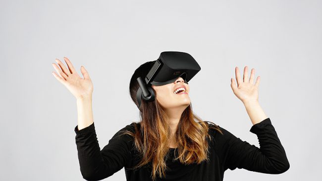 Photo of #видео | Зачем нужны реальные вещи, когда у вас есть VR-гарнитура?