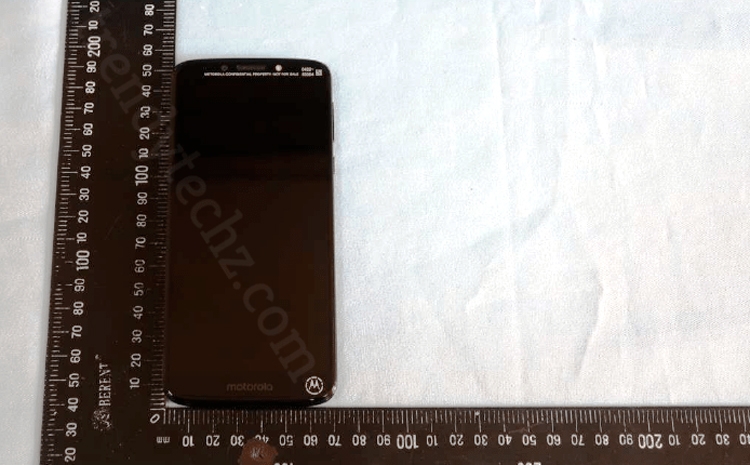 Photo of Регулятор раскрыл особенности дизайна смартфона Moto G6 Play»