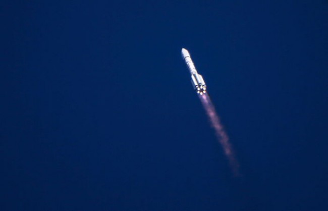 Photo of С Байконура запущен «Протон-М» со спутником связи