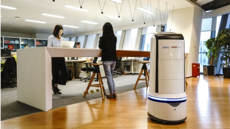 Photo of Роботы-курьеры начнут развозить обеды по офисным центрам»