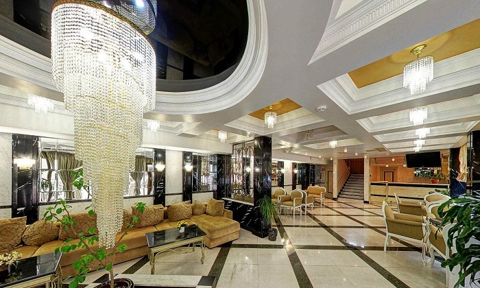 ТОП-15 самых красивых и необычных отелей РФ