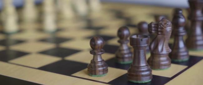 Photo of Square Off — «умная» шахматная доска с поддержкой игры онлайн