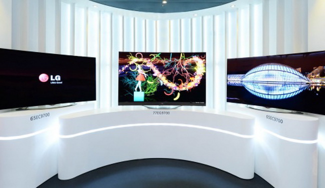 Photo of LG начинает продажи первых изогнутых OLED-телевизоров с разрешением 4K