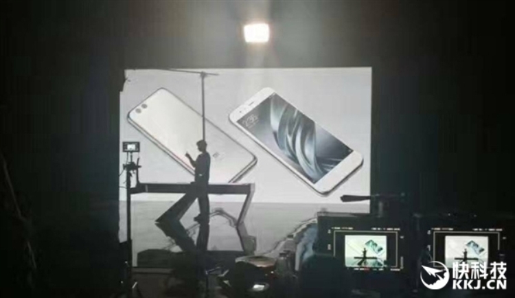 Photo of Xiaomi намерена представить вместе со смартфоном Mi6 ещё 6 новых устройств»