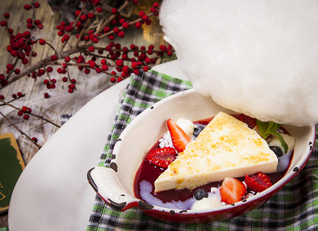 Photo of Рецепт для воскресного завтрака: чизкейк с лесными ягодами