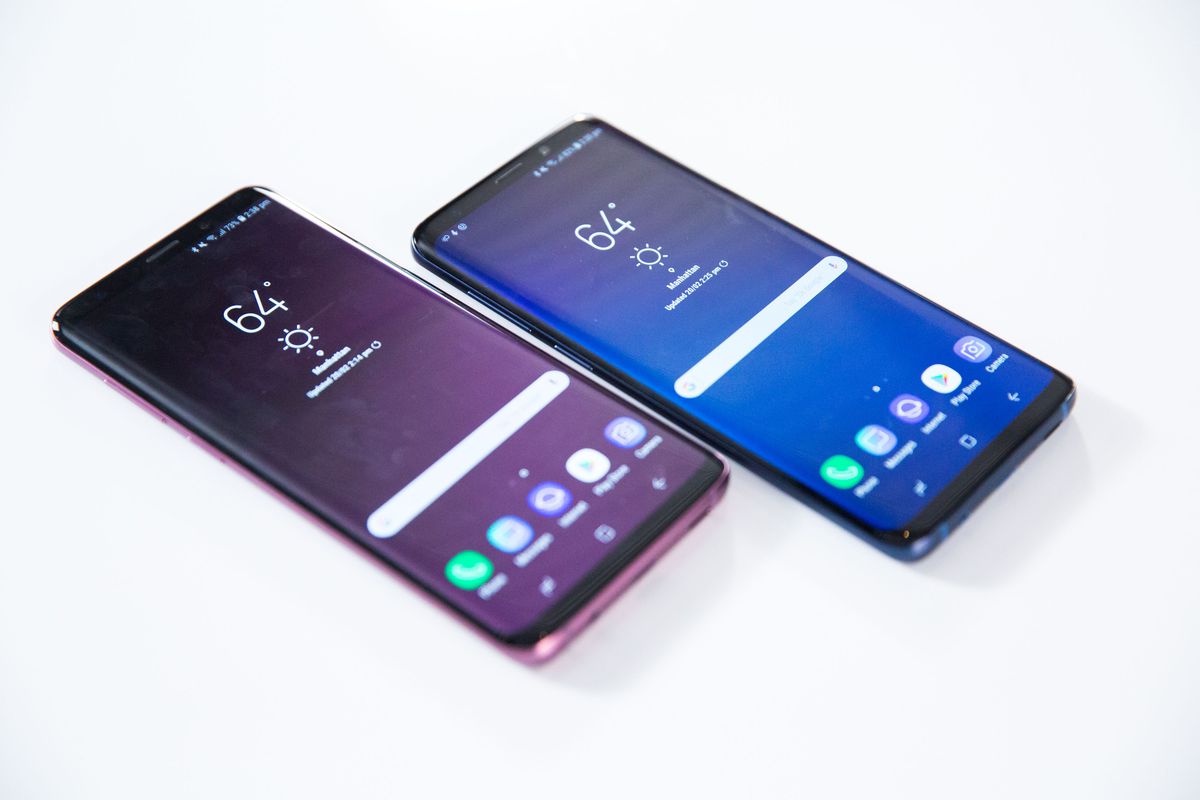 Photo of Samsung представила флагманские смартфоны Galaxy S9 и S9+