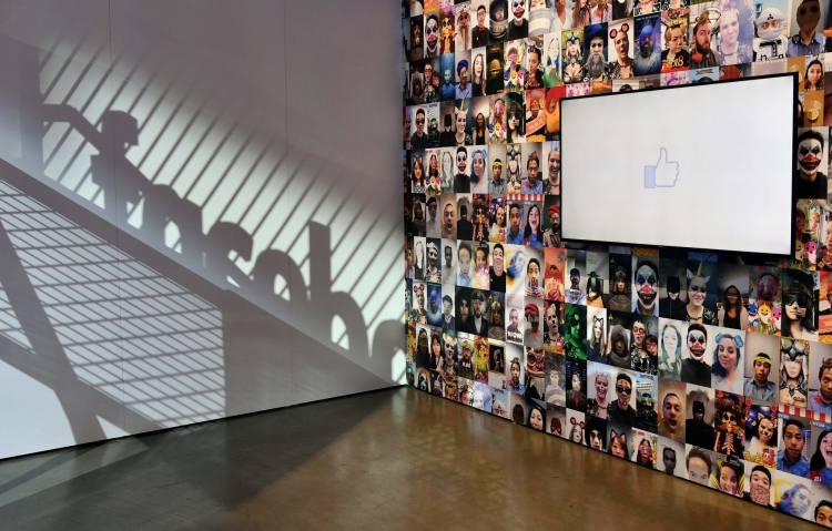 Photo of Facebook расширяет ИИ-усилия, открывая центры в Сиэтле и Питтсбурге»