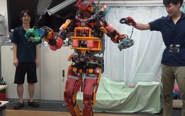 Photo of Исследователи научились управлять роботом как куклой с помощью контроллеров HTC Vive»