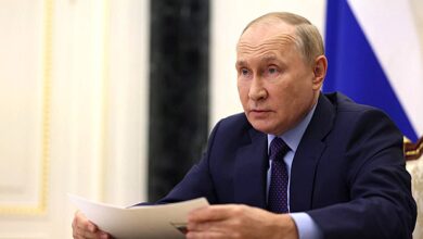 Photo of Путин провел разговор с президентом ОАЭ