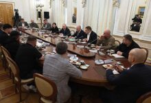 Photo of Путин рассказал, как по его вертолету стреляли трассирующими пулями